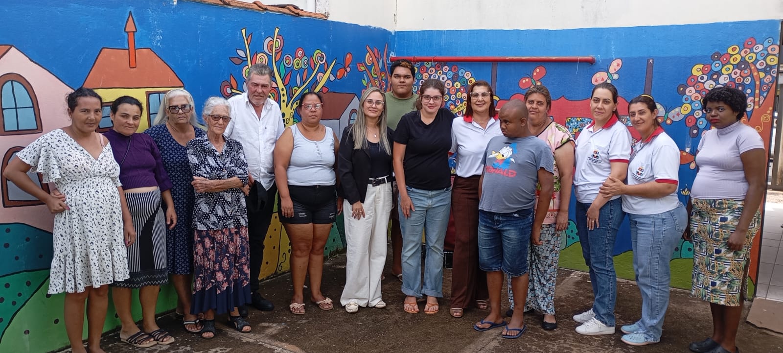 CAPS de Nova Ponte promove roda de conversa sobre benefícios sociais.