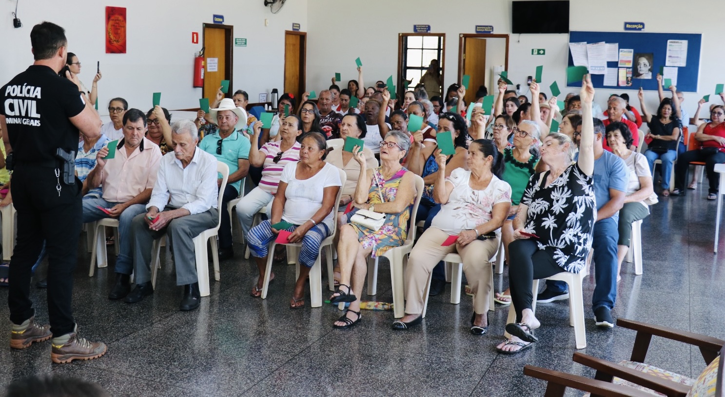 Café com Sabedoria e Aprendizagem promove informação e cuidado com a comunidade